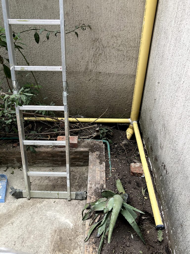 Details Aprovechar Una Bajante De Aguas Lluvias Para Crear Regadera Natural Sobre Plantas Benazra.com