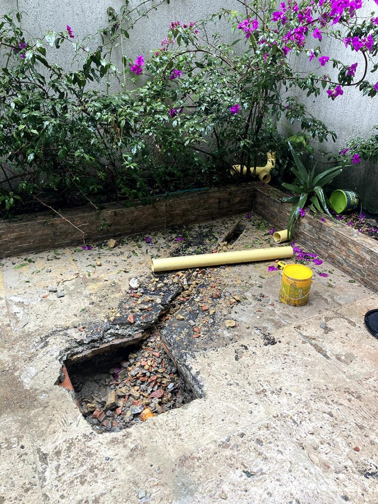 Instalacion De Sifon Para Evacuar Agua Lluvia De Bajante En Remodelacion Apartamento Regadera Natural 3 Benazra.com
