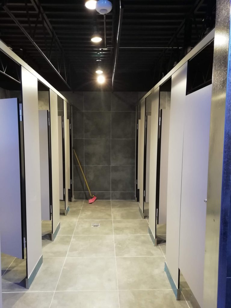 Detail Cabines De Toilettes Renovees Travaux Renovation Construction Neuve Architecte Maitre Doeuvre Paris Benazra.com
