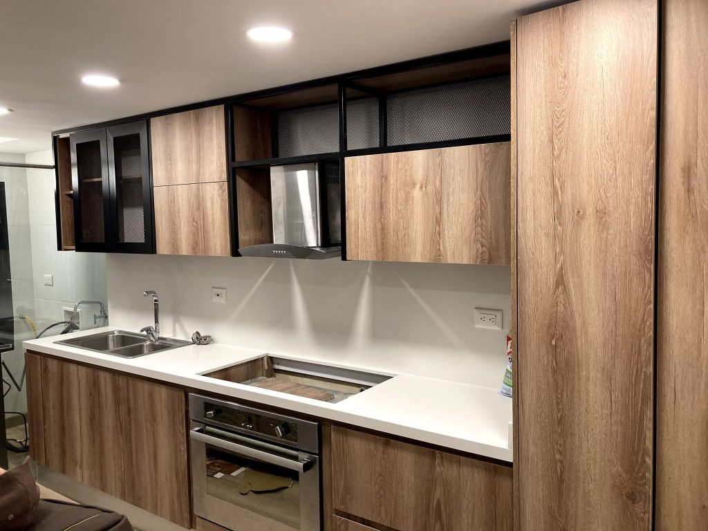 Vue Meubles Hauts Et Bas Cuisine Renovee Appartement Rue 69 Travaux Renovation Construction Neuve Architecte Maitre Doeuvre Paris Benazra.com